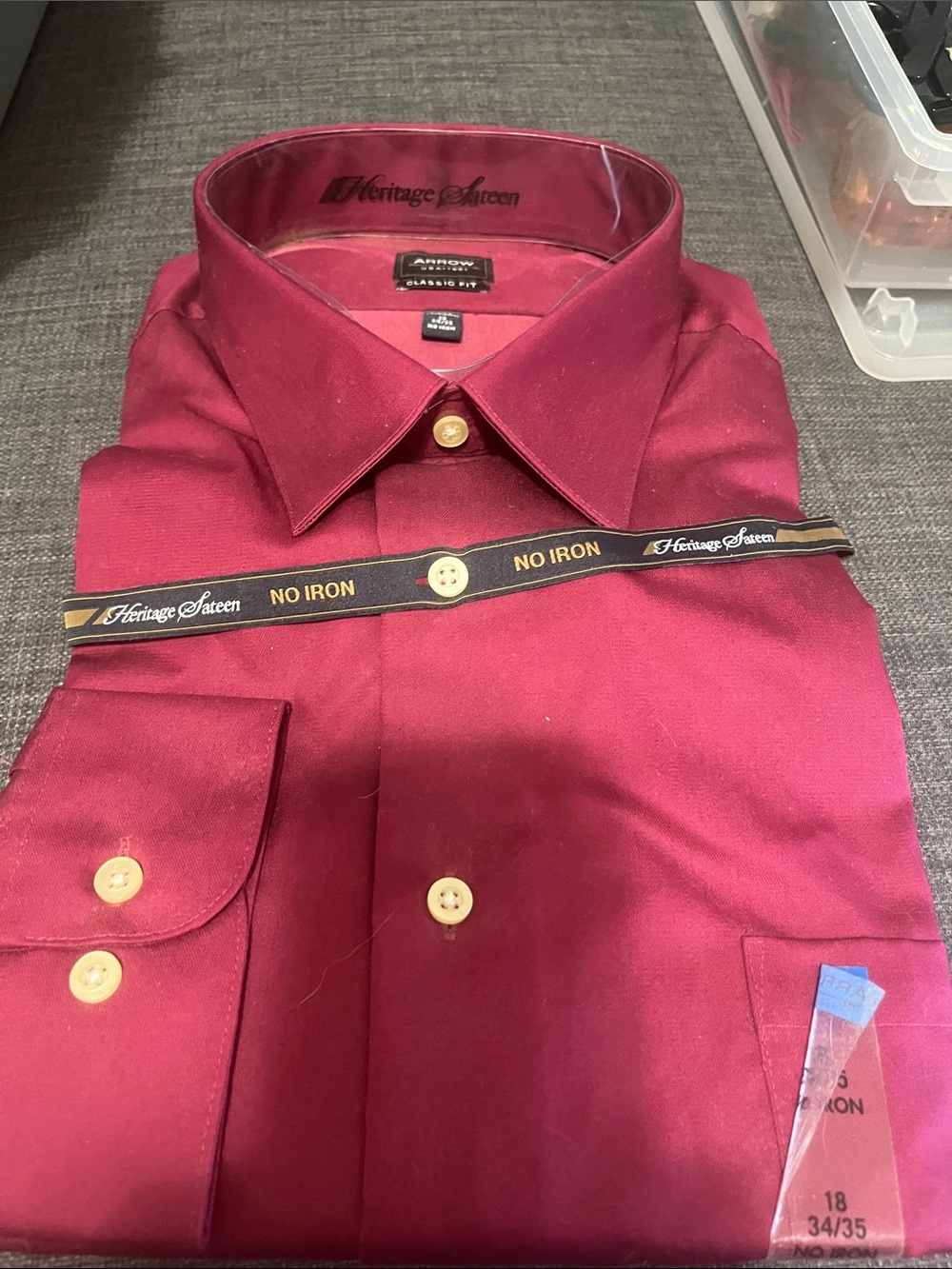 Arrow Heritage Select Men's Burgundy Dress Shirt